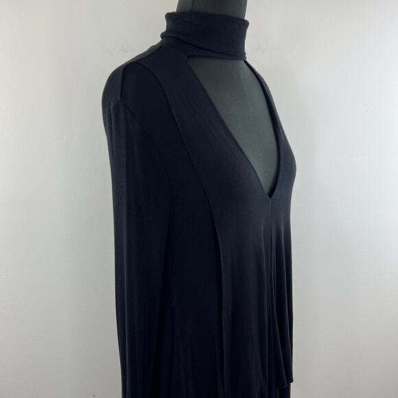 Free People Black Long Sleeve Cut-Out Neckline Uptown Turtleneck Size XS - Picture 3 of 10